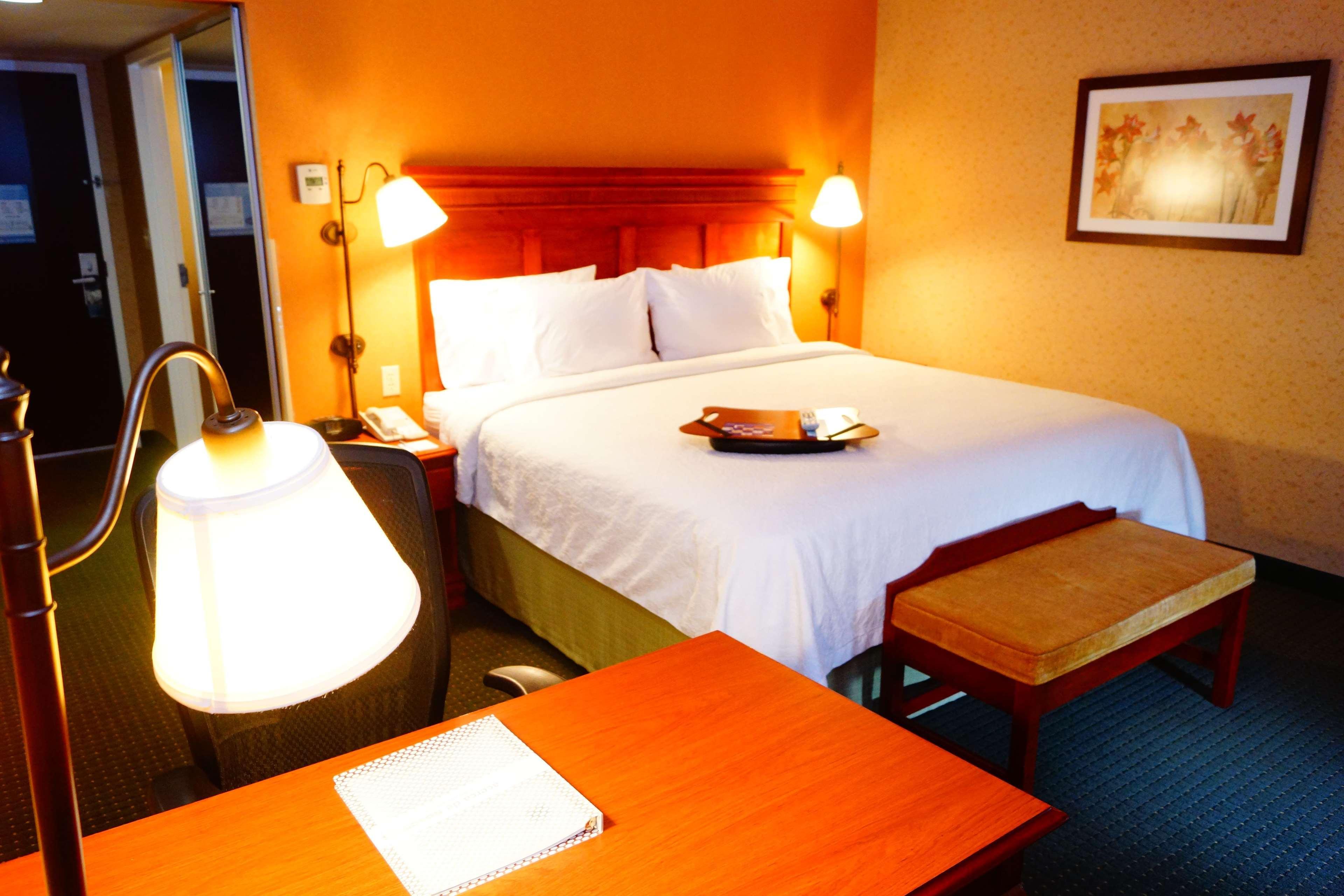 Hampton Inn By Hilton Guadalajara-Aeropuerto Las Pintas Ngoại thất bức ảnh