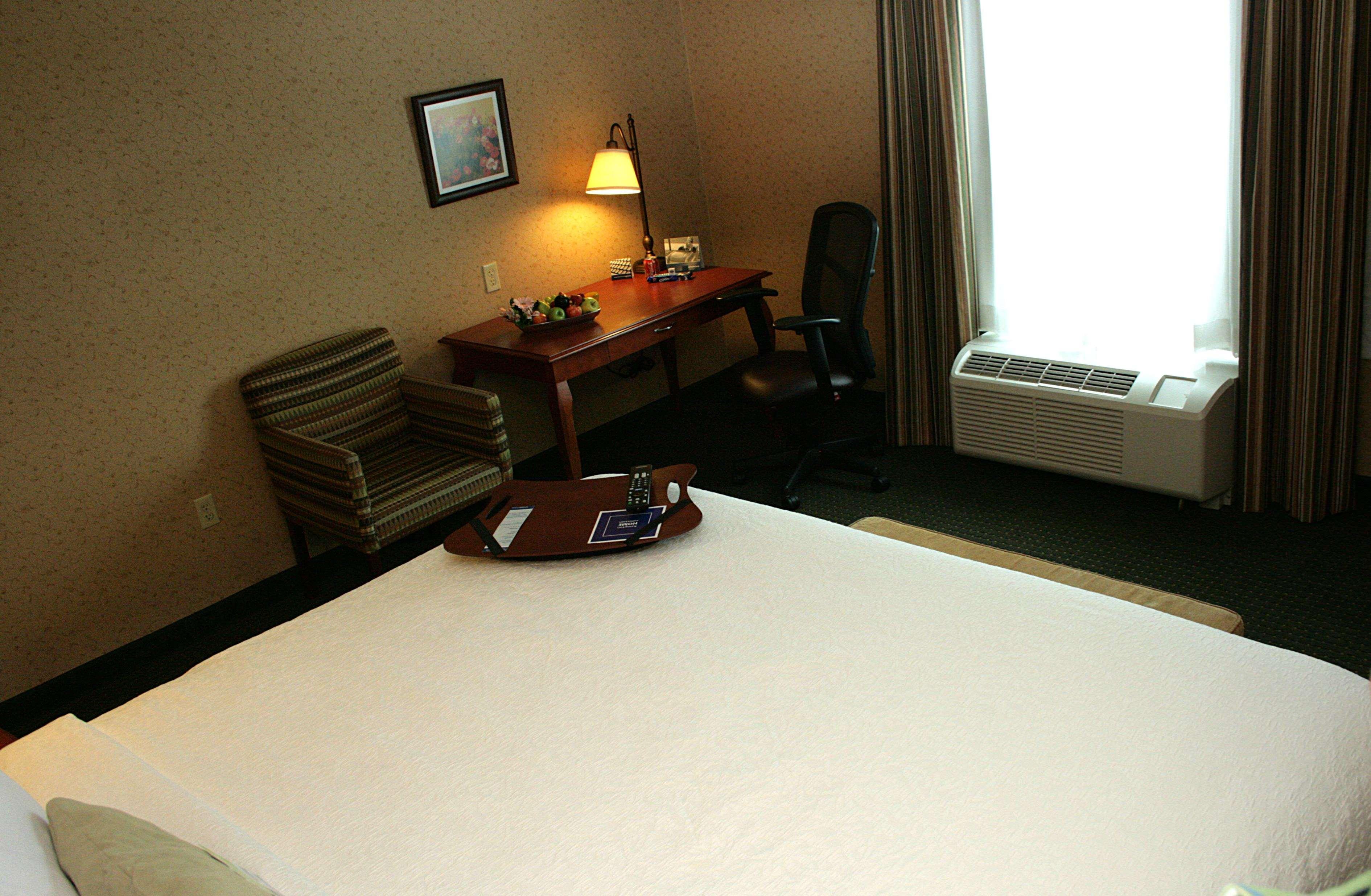 Hampton Inn By Hilton Guadalajara-Aeropuerto Las Pintas Phòng bức ảnh