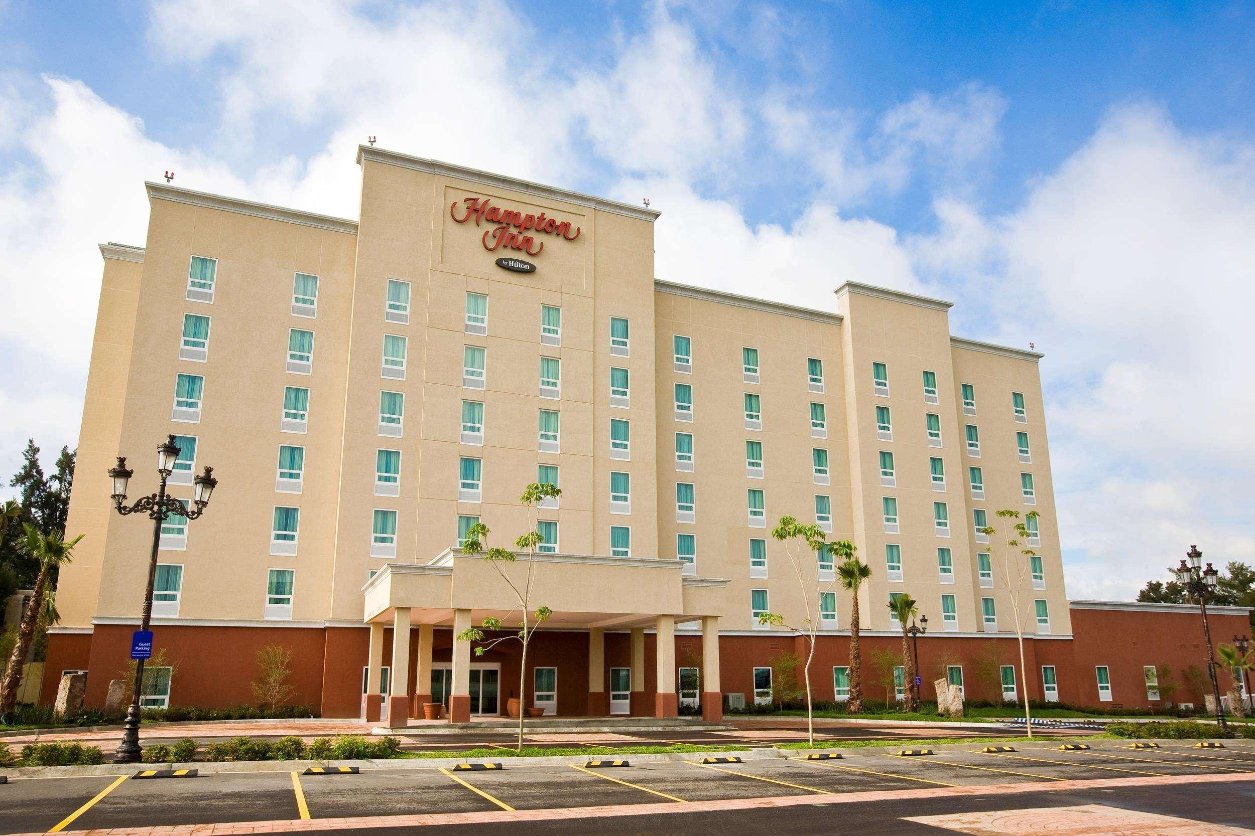 Hampton Inn By Hilton Guadalajara-Aeropuerto Las Pintas Ngoại thất bức ảnh
